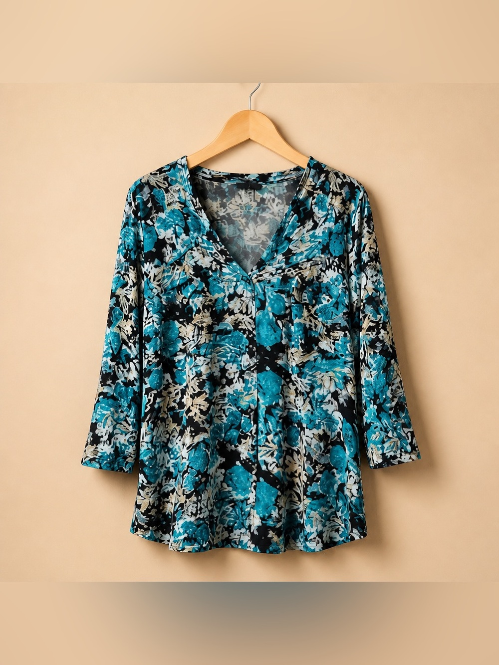 Style & Co. Woman Size 2x V Neck Polyester Spandex 3/4 Sleeve Blouse